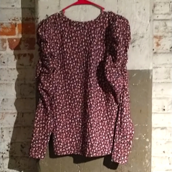 LOFT puff sleeve top - Picture 3 of 3